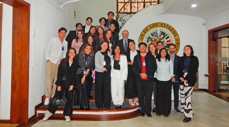Estudiantes Tec Qro participan en la Misi&oacute;n de Apoyo al Proceso de Paz en Colombia coordinada por la Organizaci&oacute;n de Estados Americanos (OEA). 