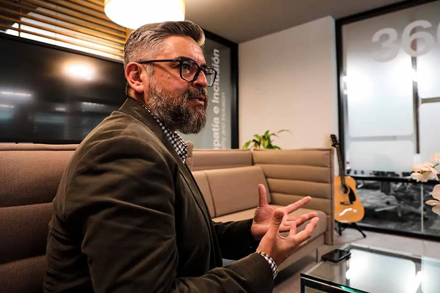 Sigfredo Fuentes es profesor de la iniciativa Faculty of Excellence.