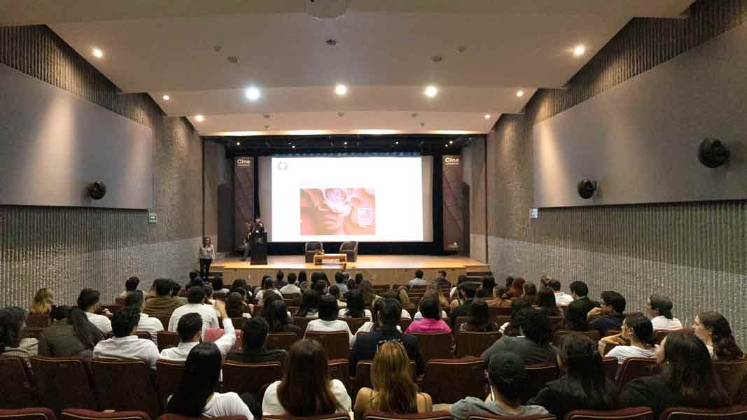 Estudiantes de Tec Guadalajara dise&ntilde;an experiencia para Fashion Design Talks.