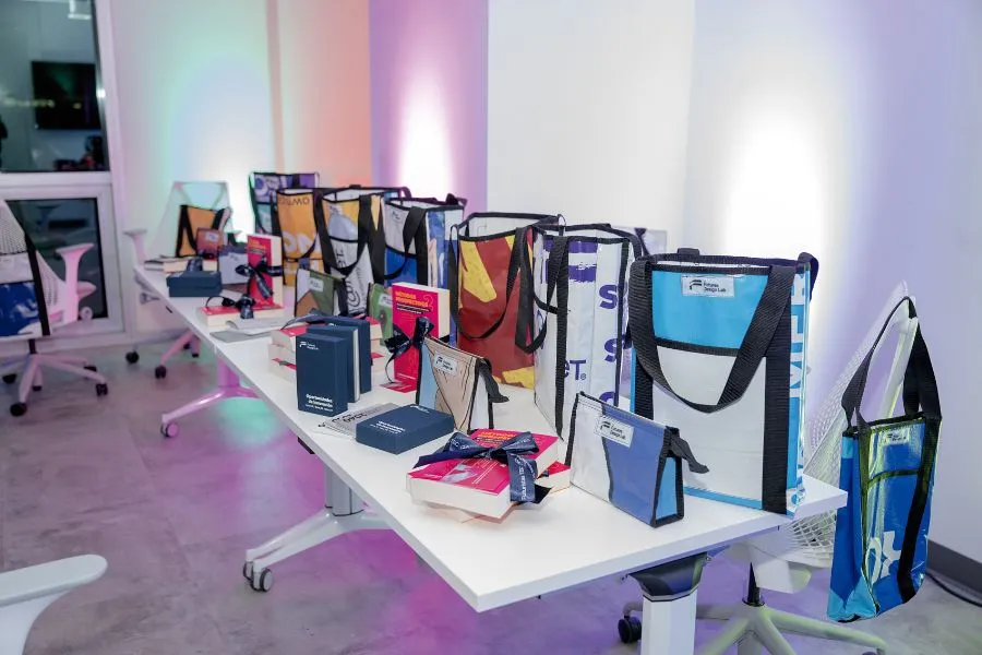 Afterlife Collection del FDL