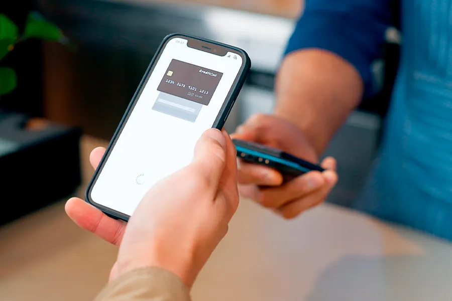 Las FINTECHofrecen servicios financieros, basados en tecnolog&iacute;a, a trav&eacute;s de aplicaciones.