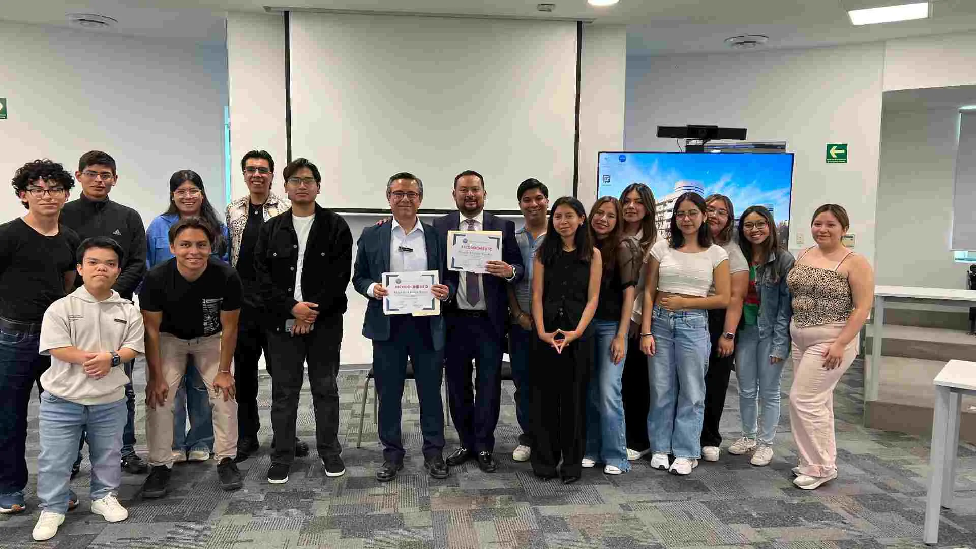 Grupo Estudiantil del Tec campus Puebla creó una plataforma web para hacer denuncias electorales.