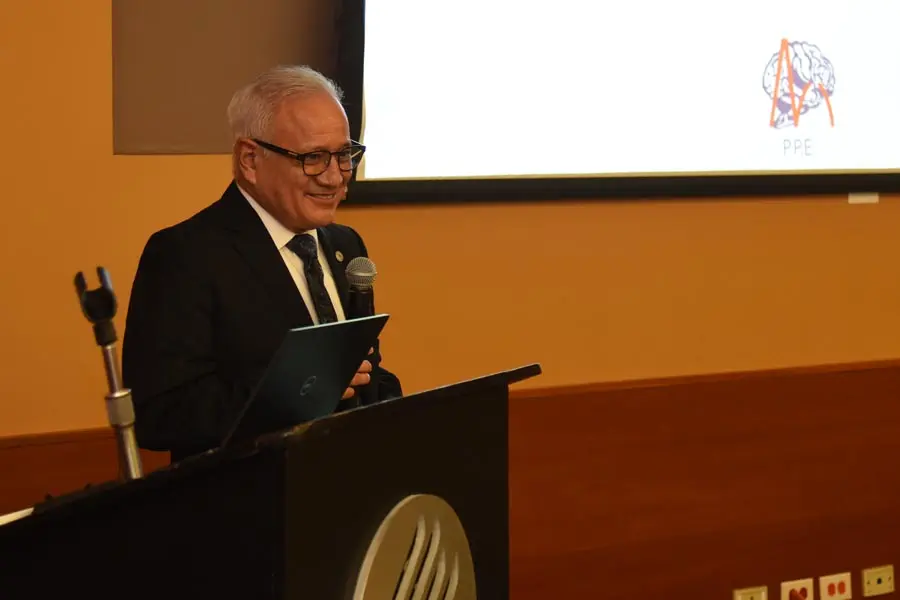 H&eacute;ctor Ram&oacute;n Mart&iacute;nez, director del Instituto de Neurolog&iacute;a y Neurocirug&iacute;a del Hospital Zambrano Hellion.