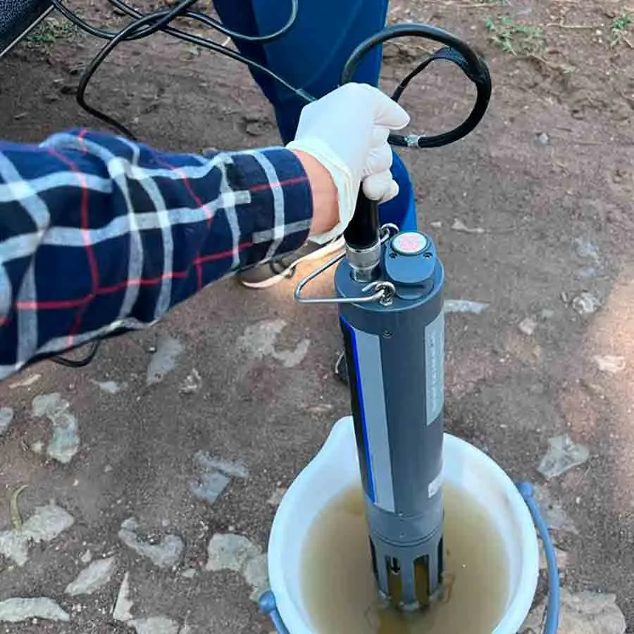 Equipo de Tec Guadalajara gan&oacute; hackaton al crear prototipo con inteligencia artificial para realizar mediciones de agua en el R&iacute;o Santiago, en Jalisco.