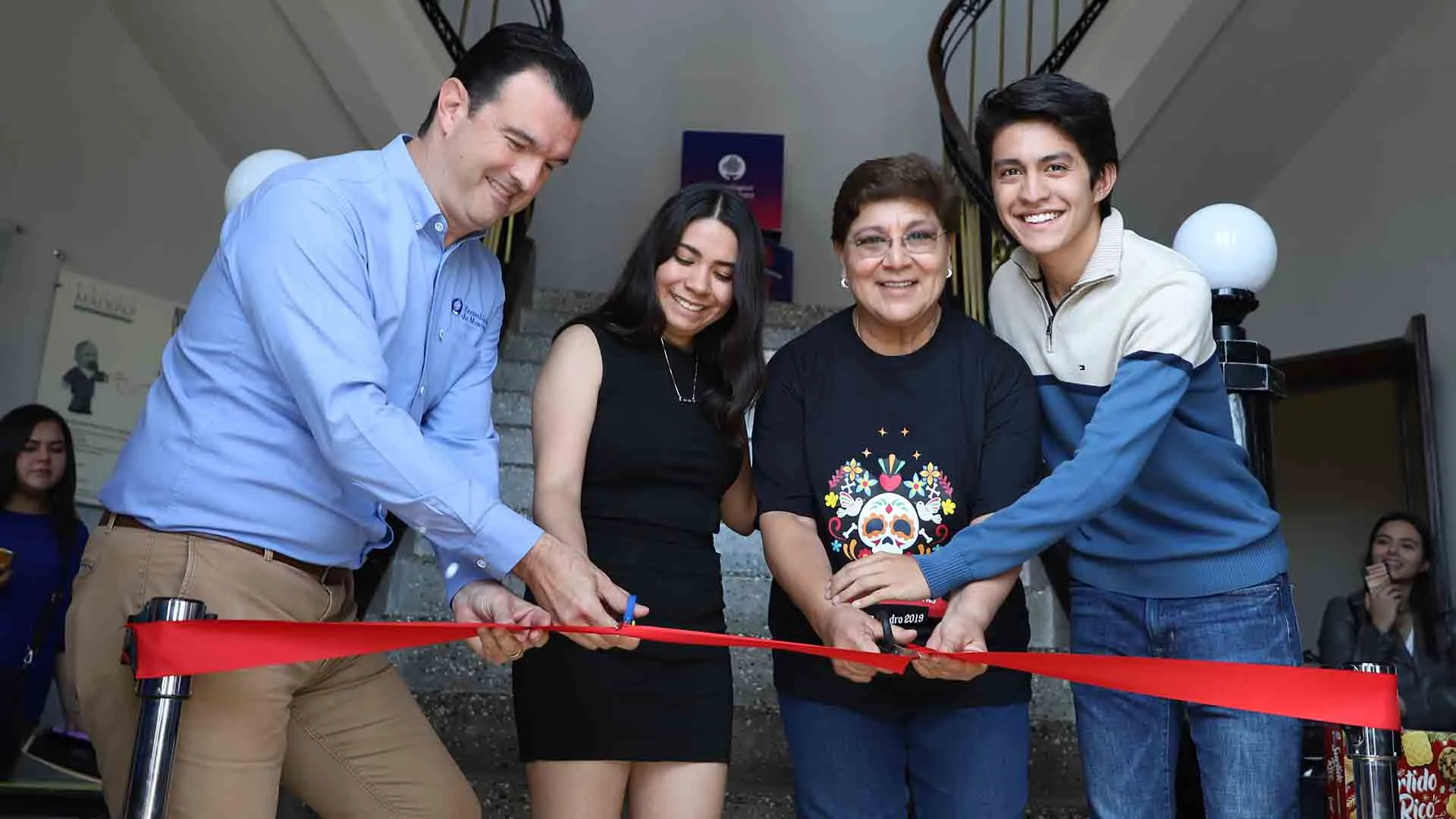 Estudiantes del Tec inauguraron exposici&oacute;n de dibujos inspirados en San Pedro de las Colonias