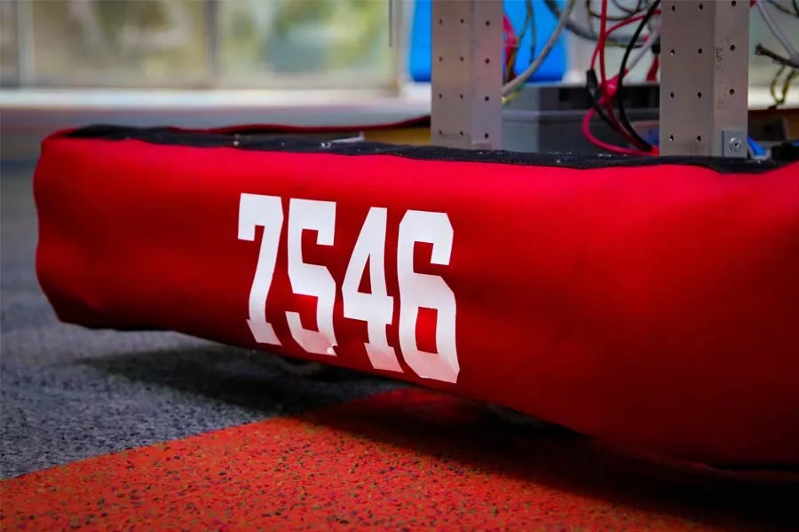 Minerz equipo zacatecano de rob&oacute;tica listos con su robot para la competencia FIRST