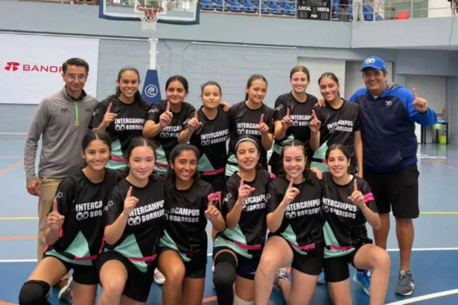Equipo de de b&aacute;squetbol femenil de campus Zacatecas gana Intercampus