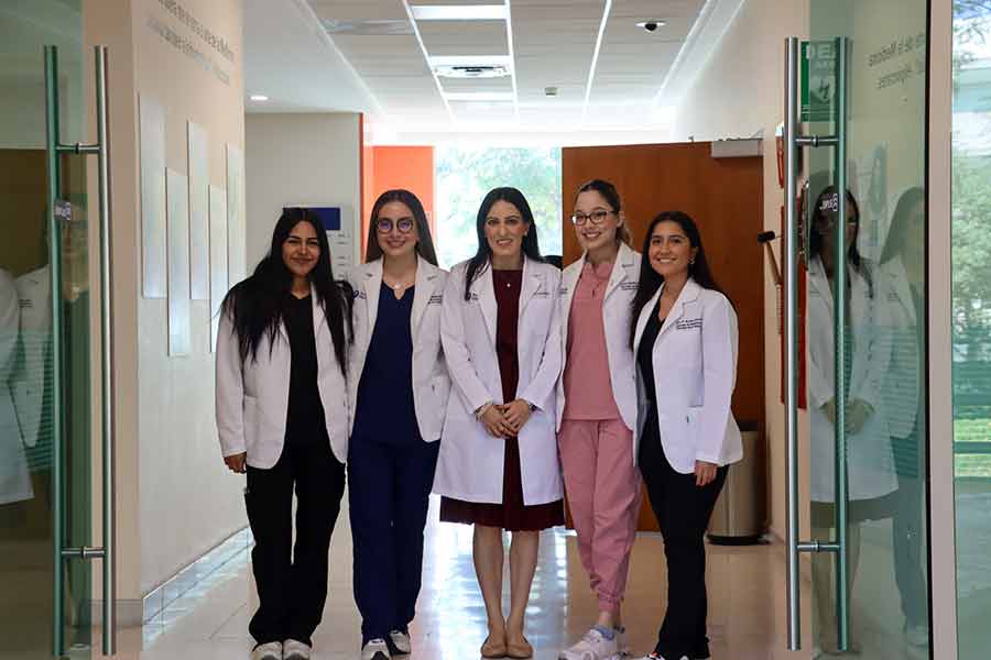 Invesitigaci&oacute;n en nutrici&oacute;n sobre ni&ntilde;os con par&aacute;lisis, realizada por equipo de alumnas del Tec Guadalajara. 