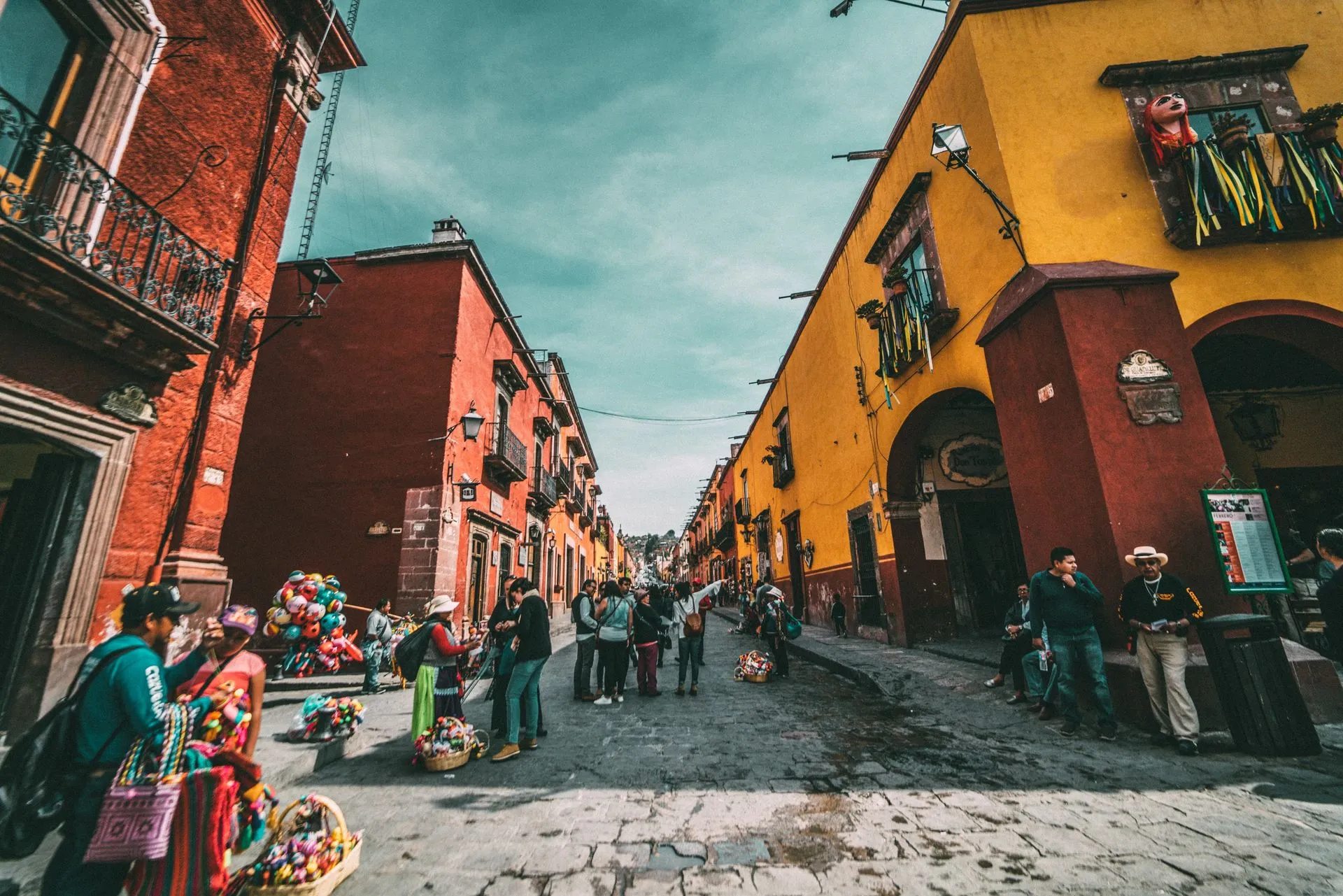 El futuro de M&eacute;xico en 2021: Tres expertos te dicen qu&eacute; esperar