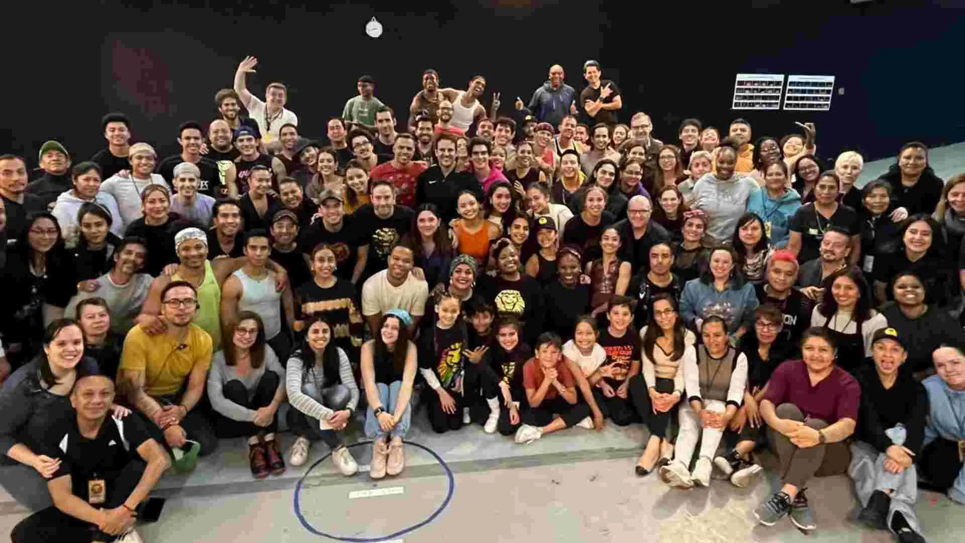 El elenco del musical El Rey Le&oacute;n