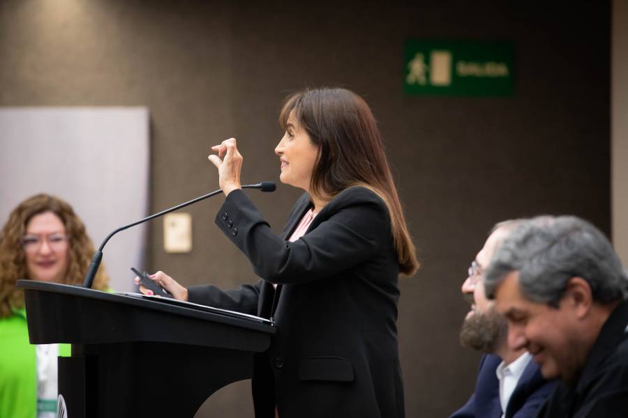 Josefina Castillo, ganadora del premio a la innovaci&oacute;n educativa: RIE360