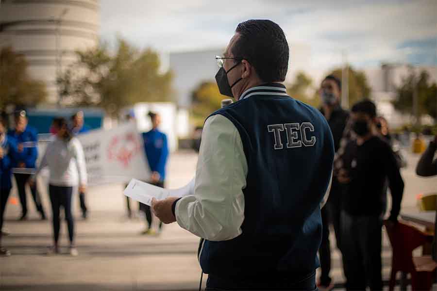 El doctor César Camacho en el discurso de apertura