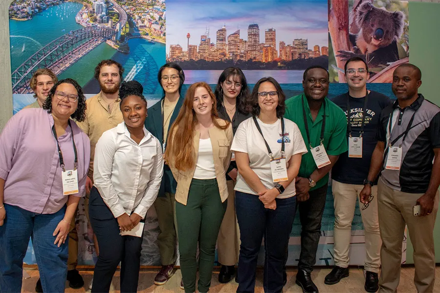 Katia Alc&aacute;ntara en el Foro Mundial de Educaci&oacute;n en Ingenier&iacute;a en S&iacute;dney, Australia.