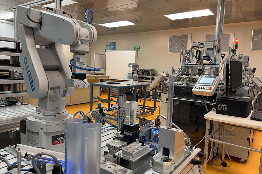 Laboratorio de Rob&oacute;tica en CCM experimenta con tecnolog&iacute;a 5G