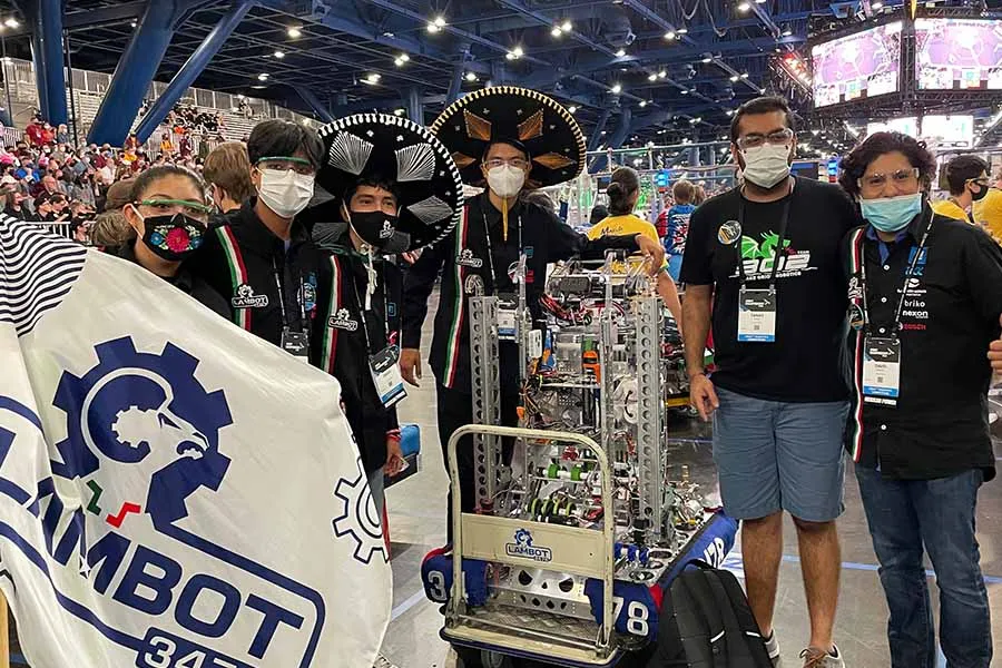 LAMBOT en el mundial de robótica FIRST 2022