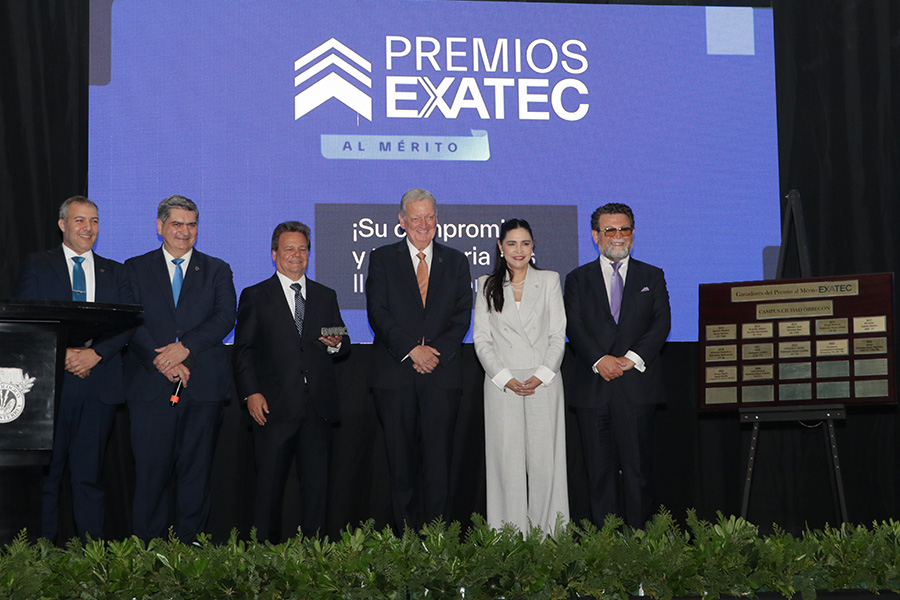 Legado transformador: recibe Premio al Mérito EXATEC en Ciudad Obregón