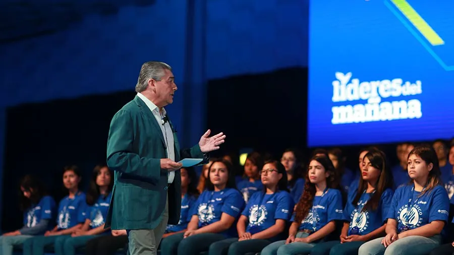 Jos&eacute; Antonio Carvajal, presidente del Consejo del Tec