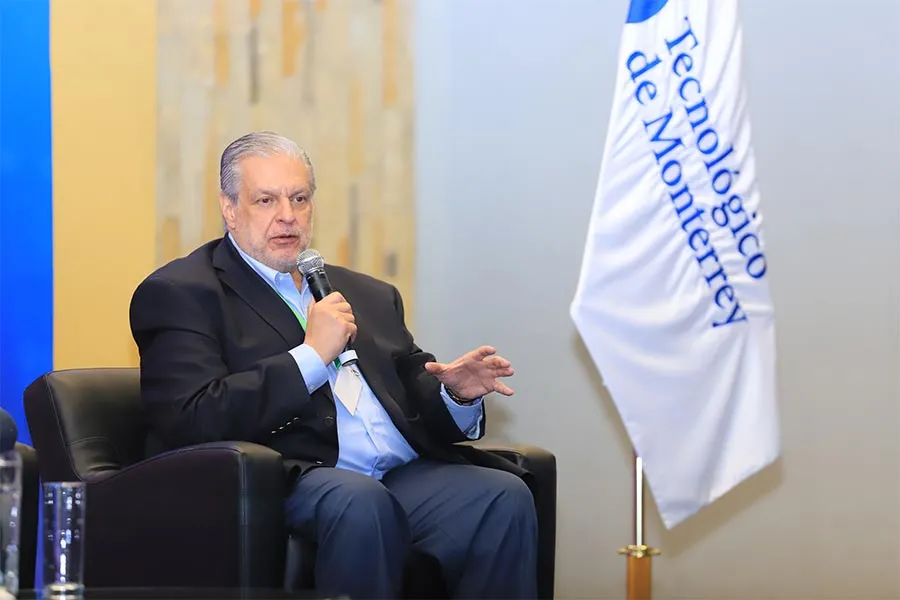 Jorge Mauricio Reynoso, Director General de la Asociaci&oacute;n Mexicana en Direcci&oacute;n de Recursos Humanos en el Tec Business Summit 2023