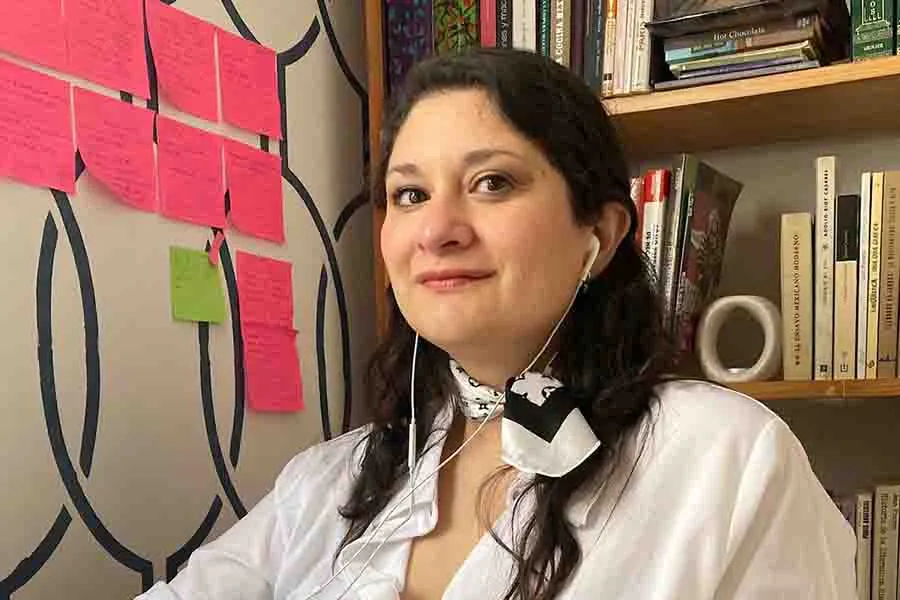 Linda D&iacute;az maestra Tec campus Chihuahua