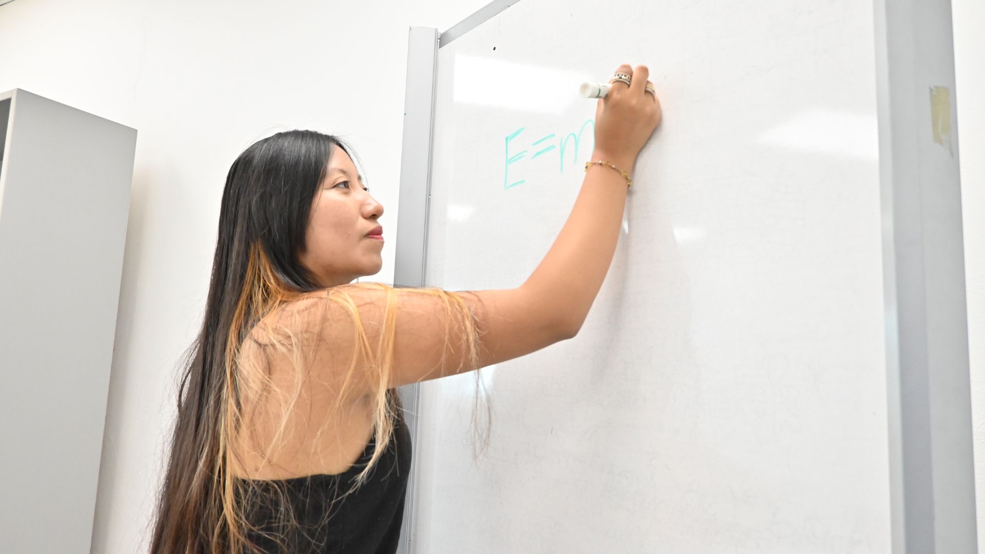 Mirian Ahuatzi estudia Ingenier&iacute;a F&iacute;sica Industrial en el Tec