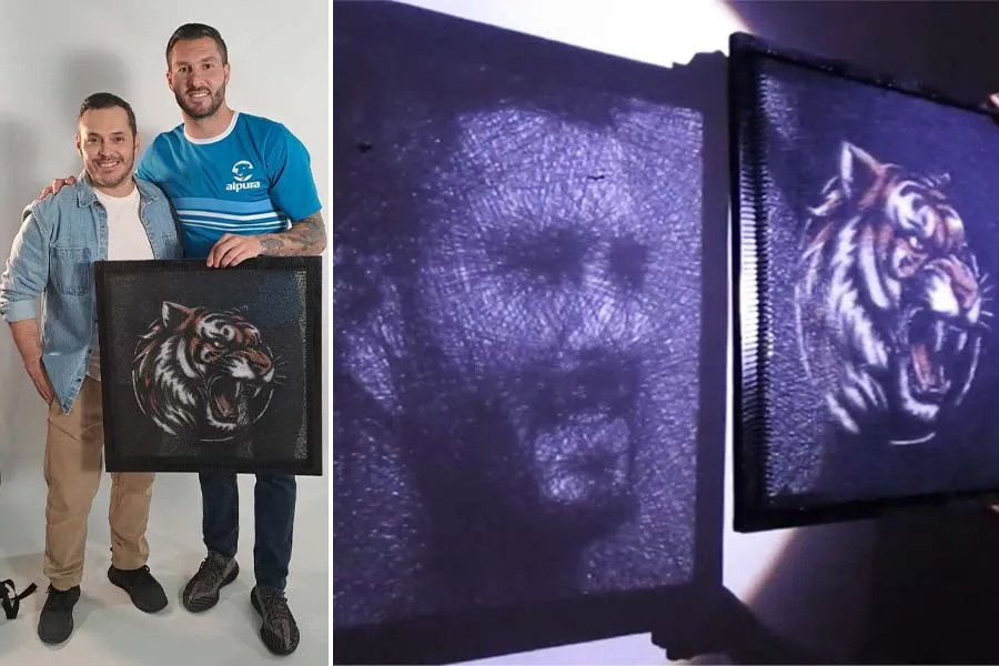 El artista se encontr&oacute; con Gignac durante un reconocimiento que le hizo la marca de leche Alpura, ah&iacute; le entreg&oacute; un hilorama que al ser expuesto a la luz muestra el rostro del futbolista en la sombra.