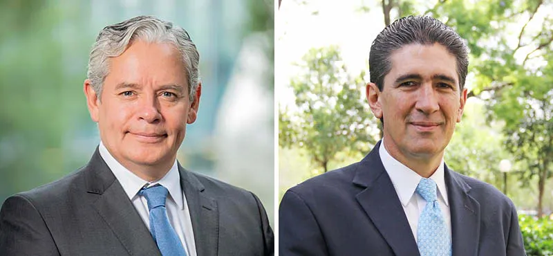 Mario Adri&aacute;n Flores y V&iacute;ctor Guti&eacute;rrez, homenaje a Hugo Garza Leal