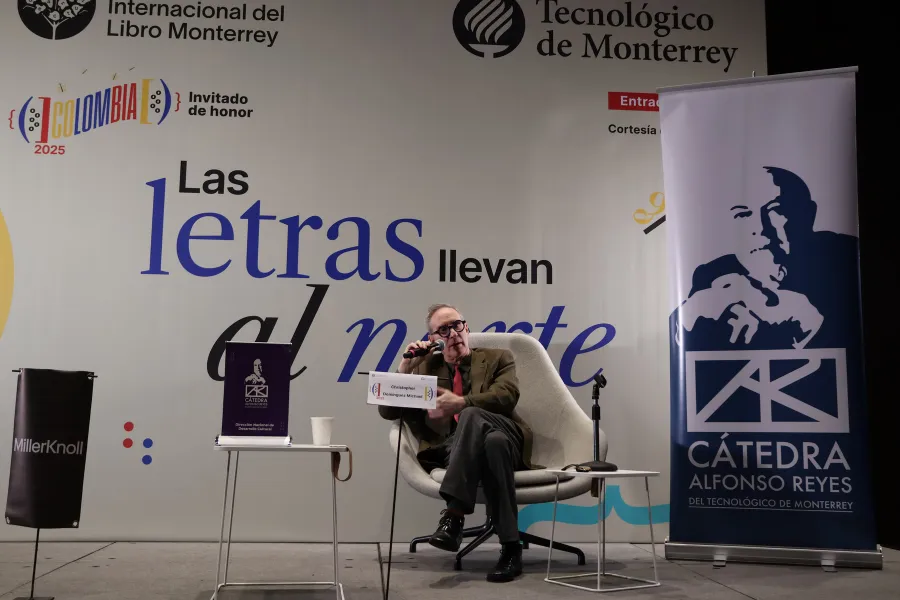 mario Vargas Llosa