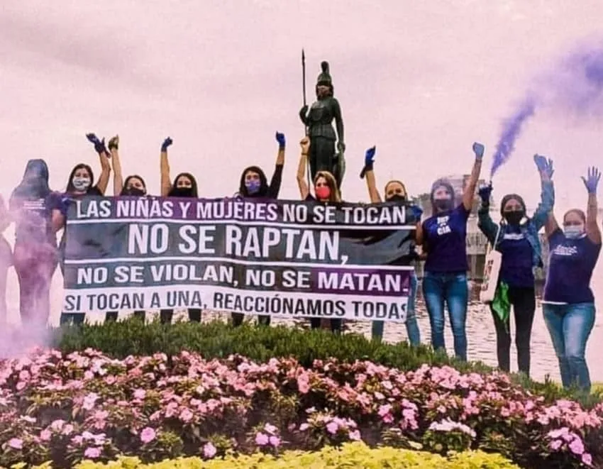 Mayra Hern&aacute;ndez recibe Premio Mujer Tec 2021 por su labor como activista contra la desaparici&oacute;n forzada