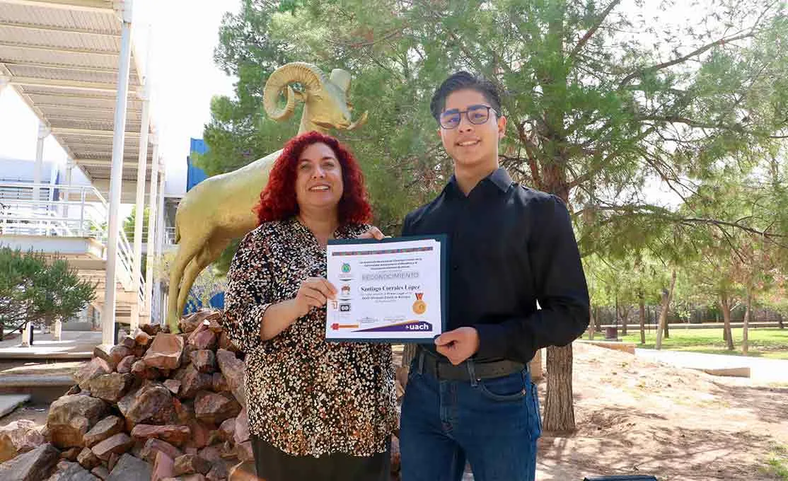 medalla-de-oro-para-alumno-juarense-en-olimpiada-estatal-de- biolog&iacute;a
