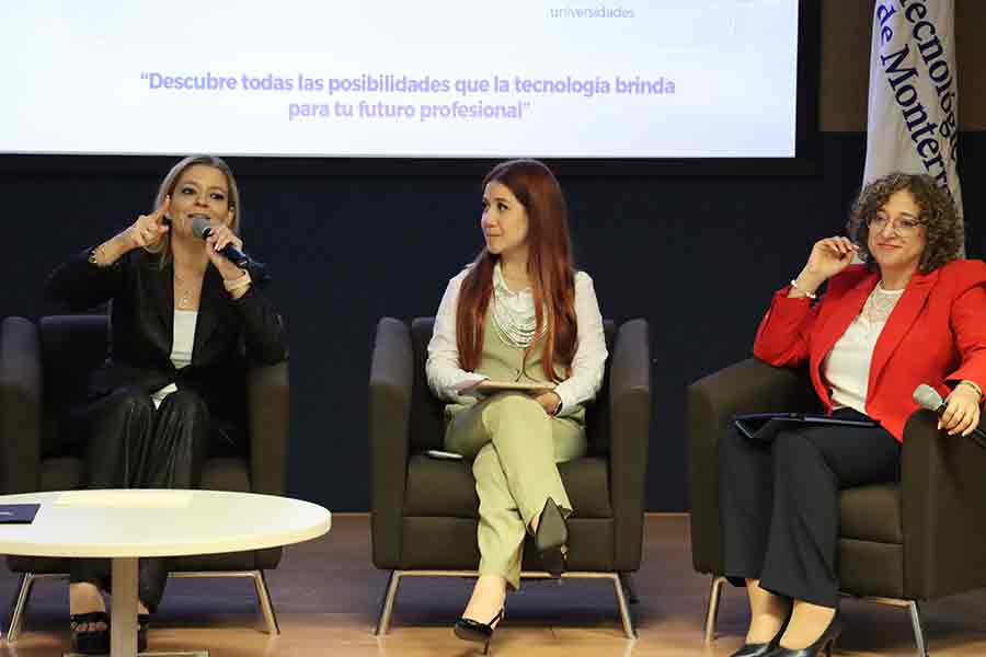 Mujeres en ingenier&iacute;a y en la alta tecnolog&iacute;a, panel del Tec Guadalajara.