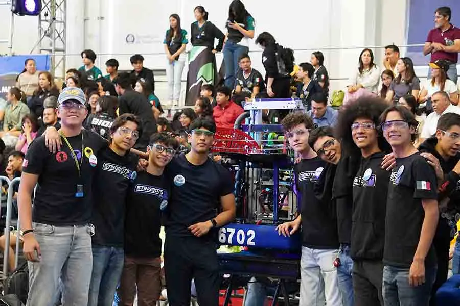 Mundial de rob&oacute;tica FIRST; logra pase equipo de PrepaTec Santa Anita. 