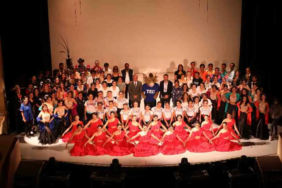 En la gala participaron todos los grupos art&iacute;sticos estudiantiles del Tec