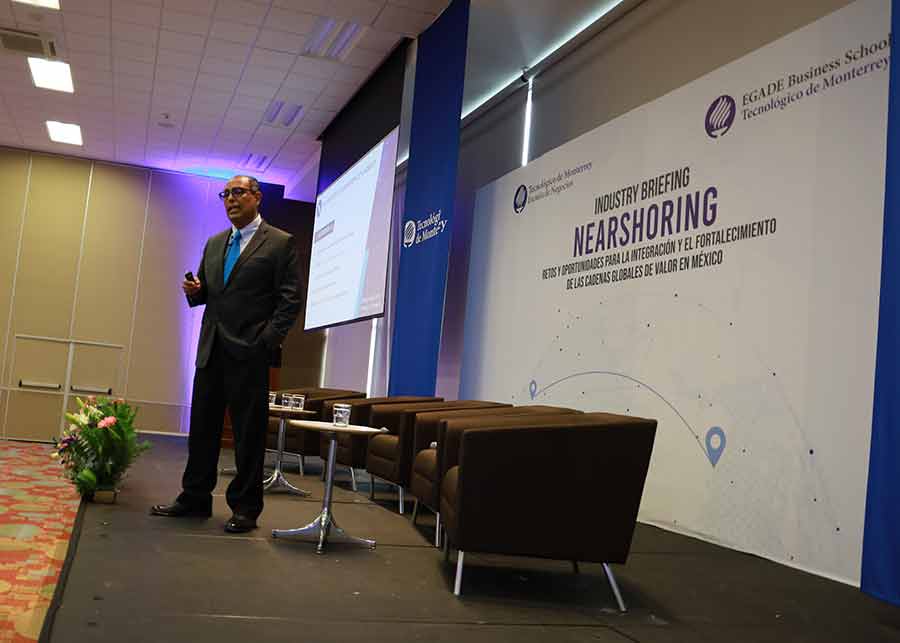 Nearshoring y sus factores clave fueron analizados por especialistas en el Tec Guadalajara.