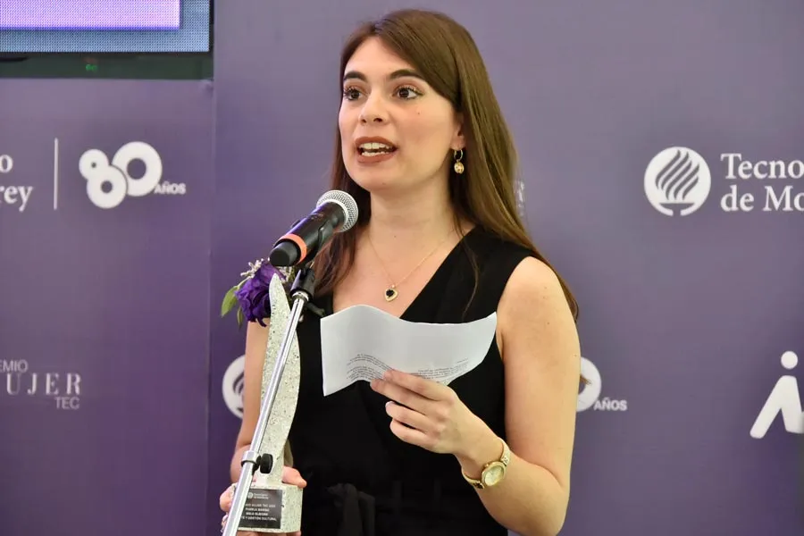 Pamela Melo brind&oacute; unas palabras durante la entrega del Premio Mujer Tec 2023.