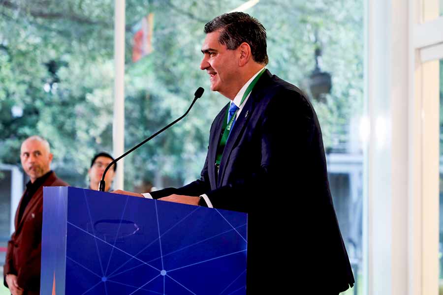 Garza se&ntilde;ala que la educaci&oacute;n del futuro puede ser multi diversa