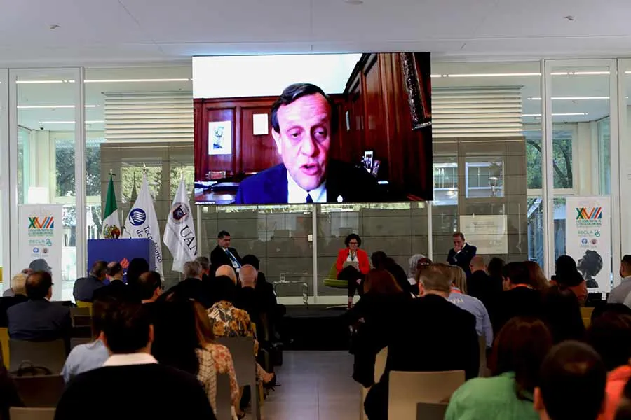El rol de las universidades no solo es el de crear contenido sino tambi&eacute;n curar y validar contenido