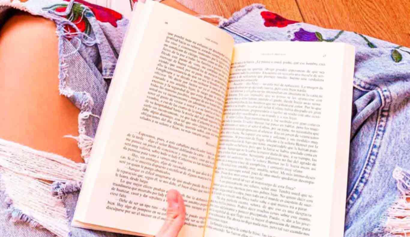 Para Elina, un libro sobre una mujer nacida en Londres