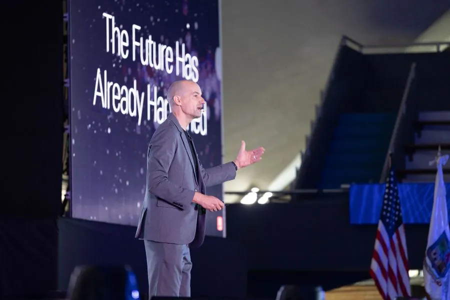 pascal finette en conferencia sobre innovaci&oacute;n en el futuro