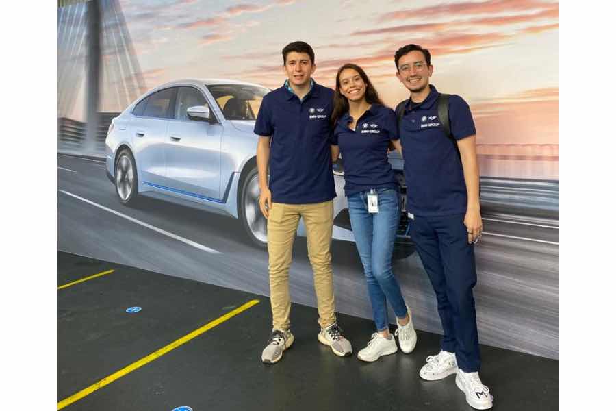 Abraham Guerrero estuvo 10 meses realizando pr&aacute;cticas profesionales en BMW 