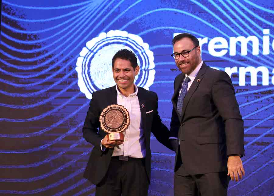 Premio Formador LiFE del Tec de Monterrey.