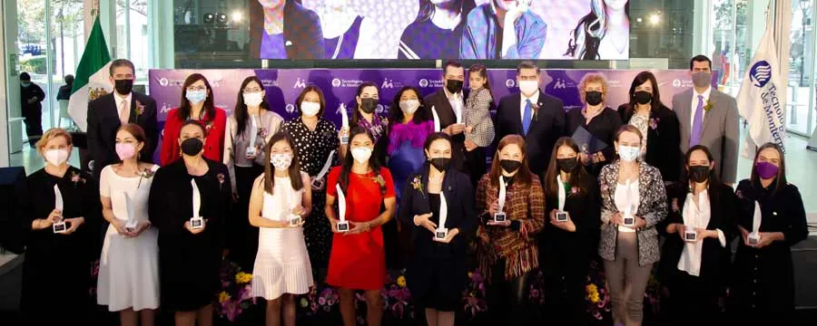 Se llev&oacute; a cabo la d&eacute;cima edici&oacute;n del Premio Mujer Tec.