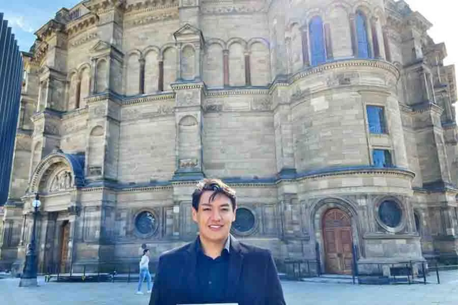 En el 2013 estudio la maestr&iacute;a  en la Universidad de Bristol Inglaterra 