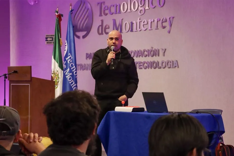 Presentaci&oacute;n de videojuegos en el evento estudiantil en campus Chihuahua