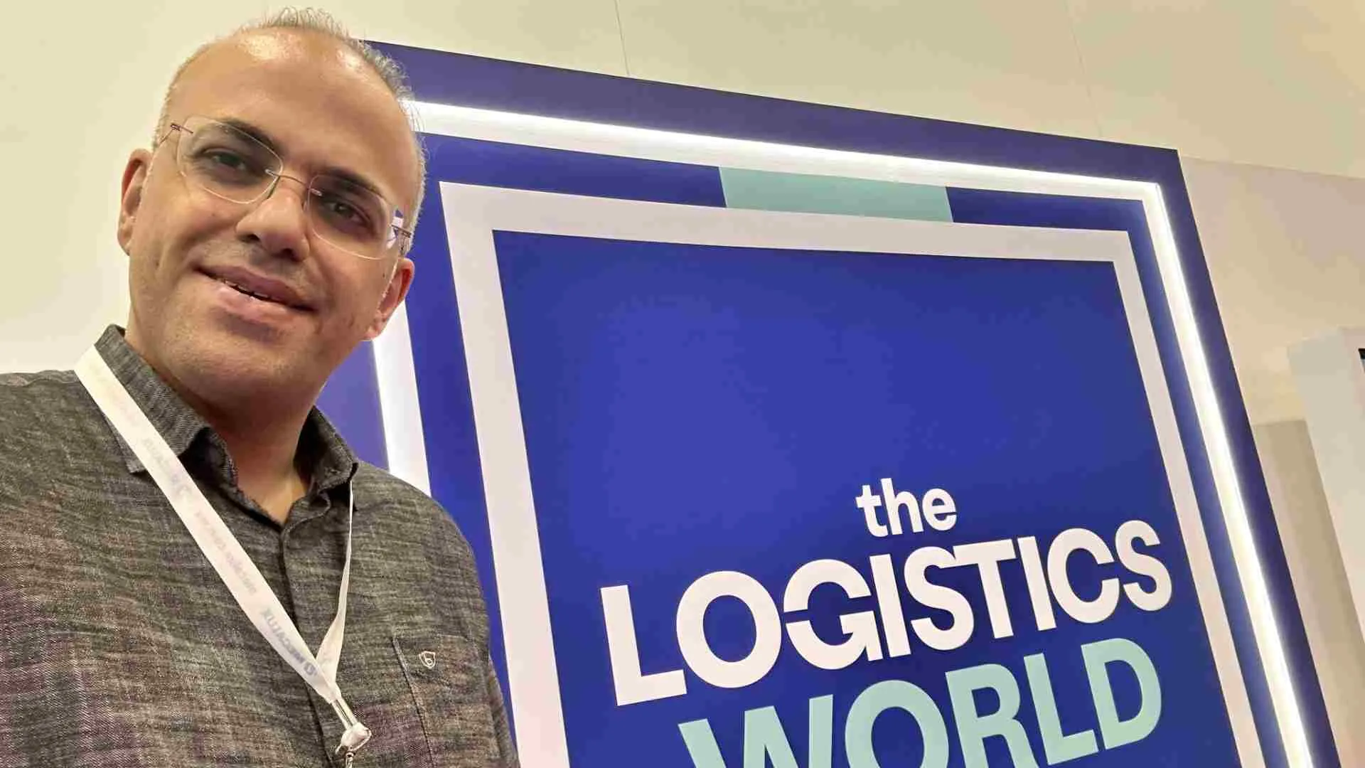 Profesor Tec Puebla es reconocido en los premios R&oacute;mulo Garza