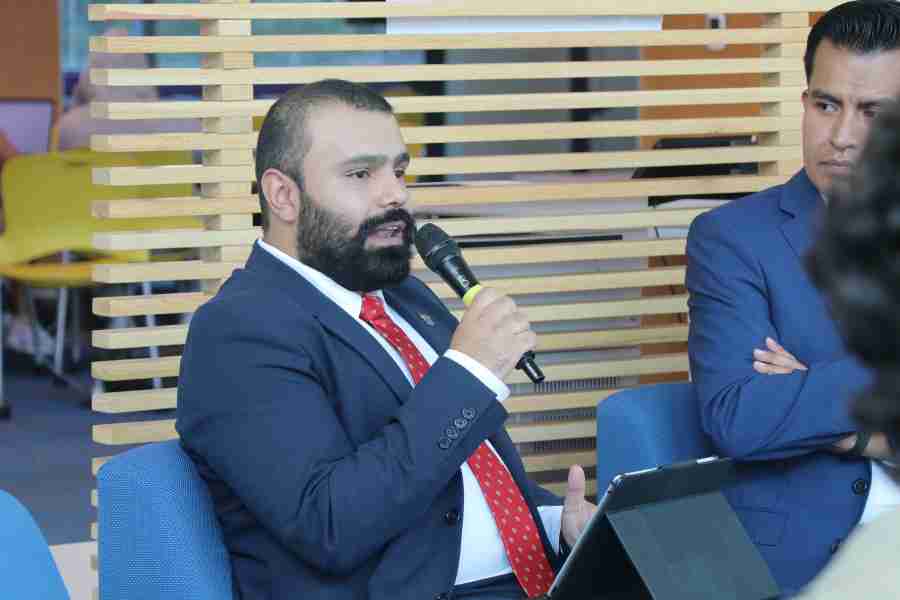 Rafael Trueba, doctor en Ciencias del Desarrollo Econ&oacute;mico Regional, fue uno de los pioneros para el desarrollo de estos conversatorios.