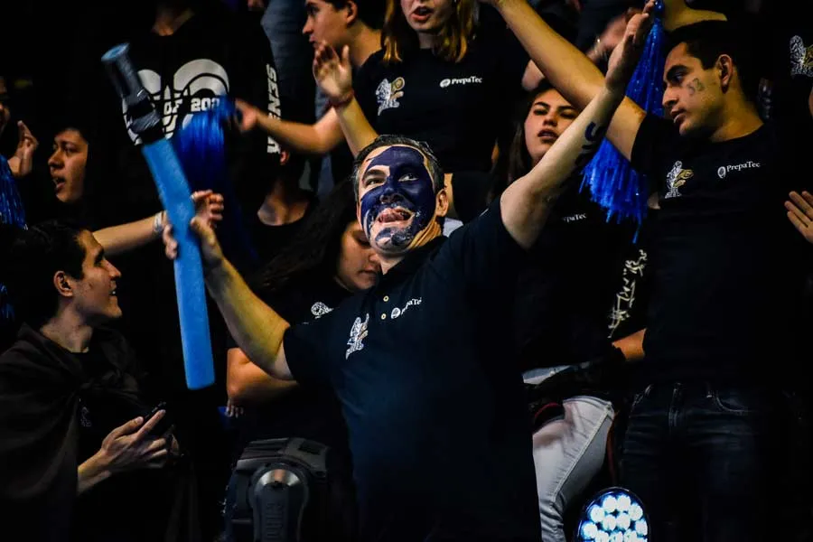 P&uacute;blico FIRST.