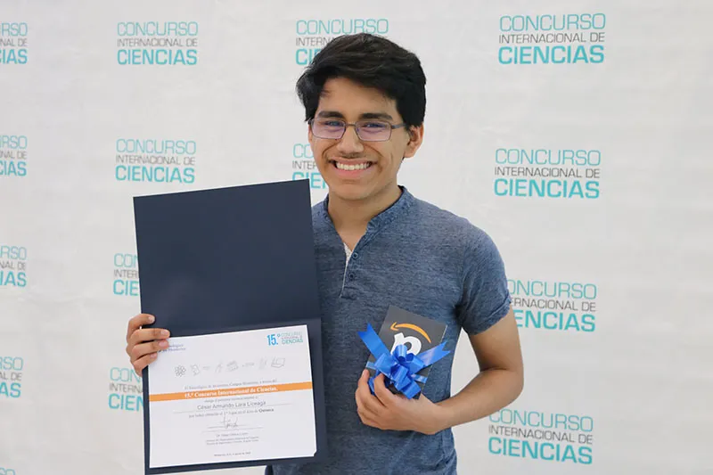 Ganador de Qu&iacute;mica 15 Concurso Internacional de Ciencias