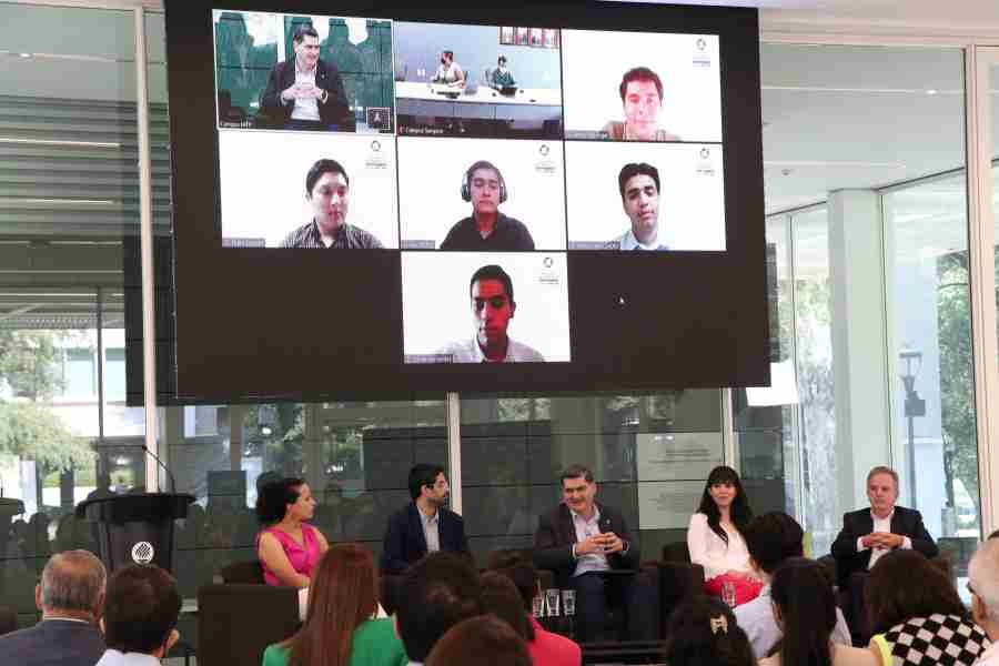 Panel de l&iacute;deres dialoga sobre Reporte de Iniciativas de Desarrollo Sostenible