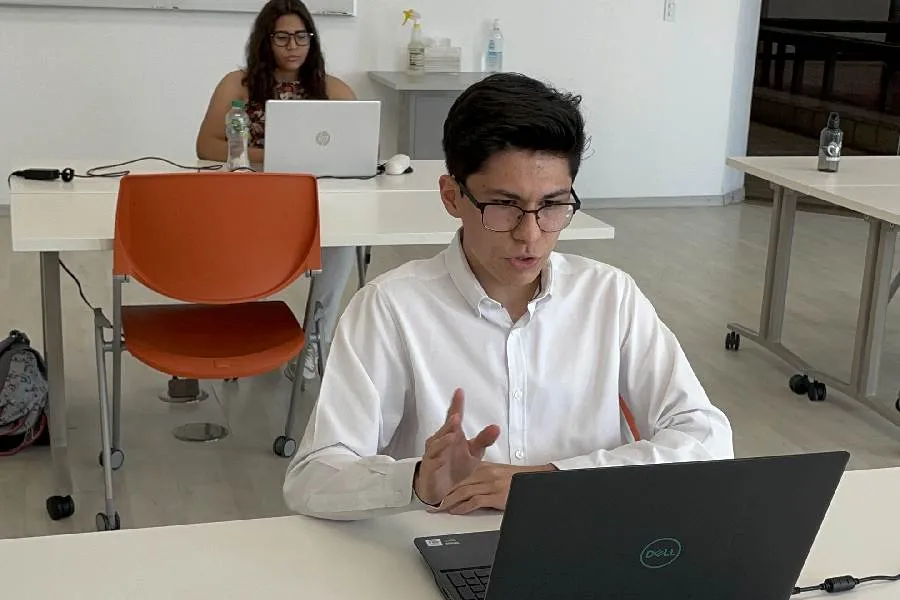 El equipo estaba muy emocionado despu&eacute;s de enterarse de su triunfo.