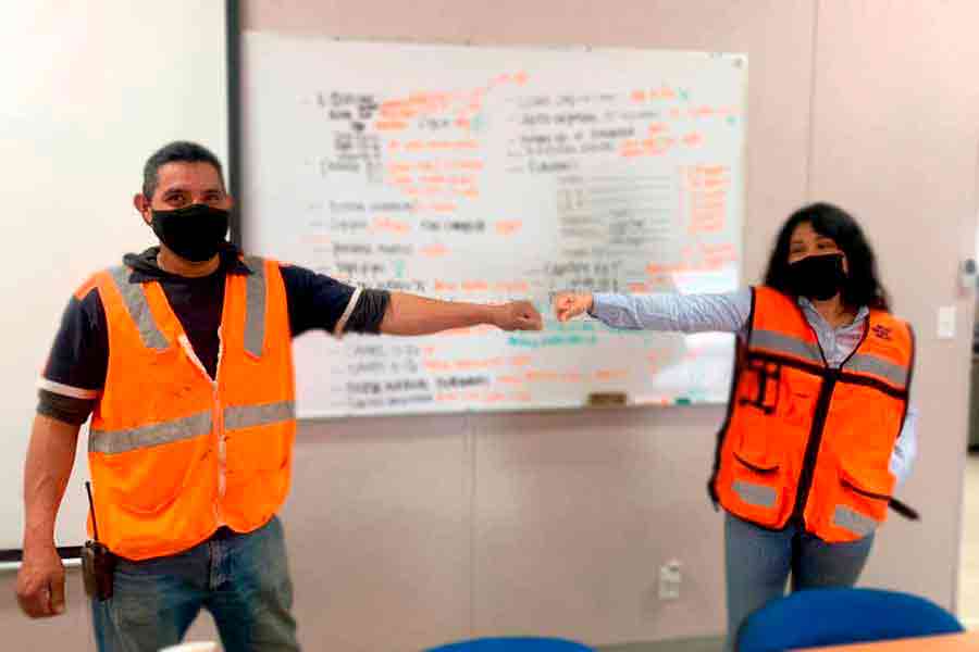 Ricardo Garc&iacute;a, Construyendo y Creciendo